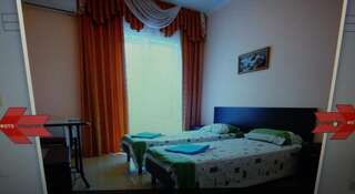 Гостевой дом Hadezhda Guest-House Кабардинка Двухместный номер Делюкс с 1 кроватью или 2 отдельными кроватями, вид на горы-3